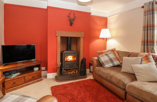 Penrith Cottage | RAYSIDE, pet friendly, character holiday cottage in Stainton, Cumbria