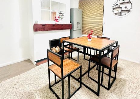 Reading House | Reading Central Haven
