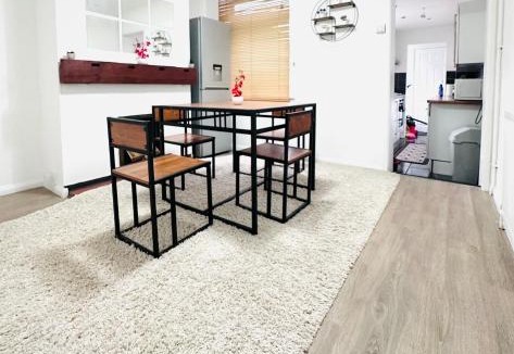 Reading House | Reading Central Haven