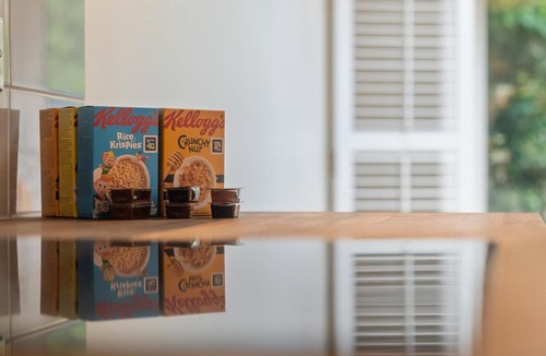 Reading City Centre Apartment | Reading Station - Modern Home with its own Garden Sleeps 6
