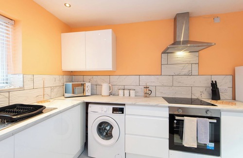 Langley Moor House | Red Courts