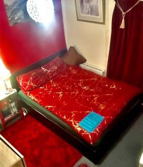 Coventry House | Red Nest