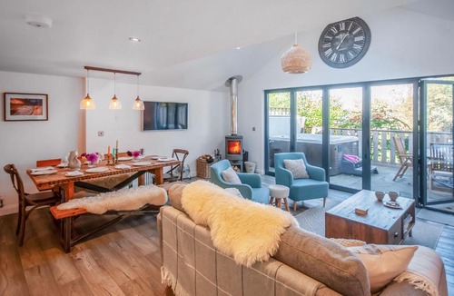 Ventnor House | Red Squirrel Cottage