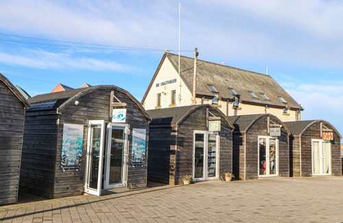 Amble Cottage | REDGATE, pet friendly, country holiday cottage in Amble