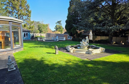 Bickenhill Ski Chalet | Redlands