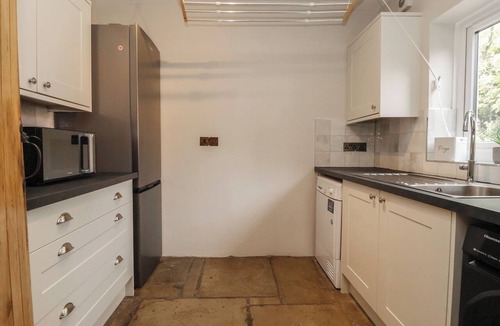 Leven Cottage | Redwoods