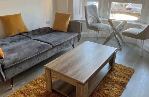 Weston-super-Mare Apartment | Refurbished Flat by Weston-super-Mare Seafront