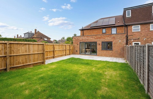 Cambridge House | Relax with easy access to Cambridge. Electric car charging and parking available