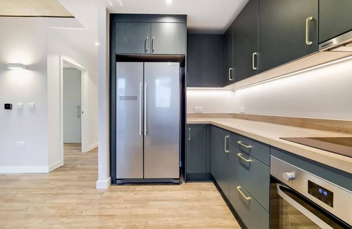 Wembley Park Apartment | Repton Gardens