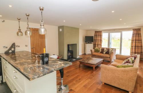 Rhyd-y-clafdy House | Rhos Y Foel Cottage