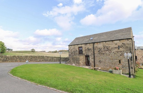 Holestone Moor Cottage | Riber View Barn