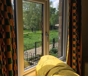 Shipley House | River Airebnb