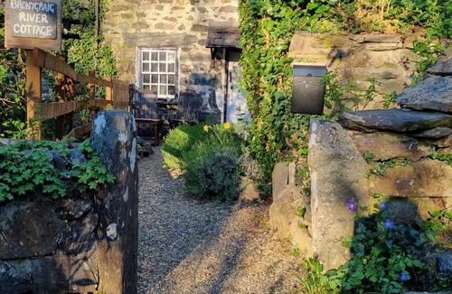 Llanbedr Apartment | River Cottage