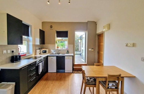 Bantham Apartment | River View - a lovely waterside first floor apartment in Bantham, South Devon