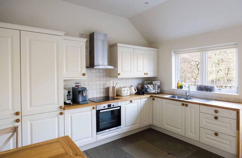 Killin House | Riverside Hideaway for Two Hot Tub River Lochay