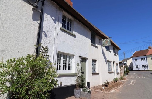 Otterton Cottage | Robin Cottage, Otterton