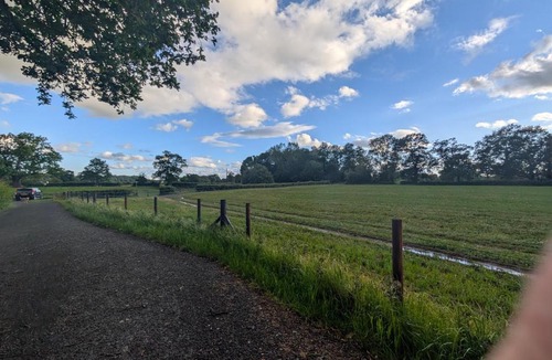Whitchurch House | Robins Rest