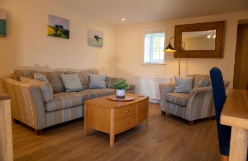 Shrewton House | Rollestone Coach House