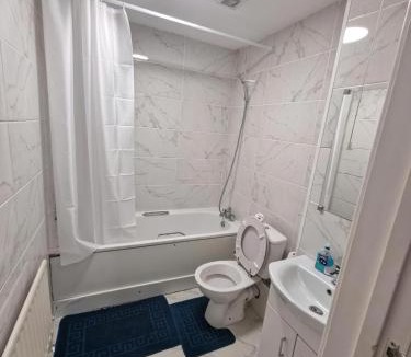 Southwark House | Room in a shared Flat