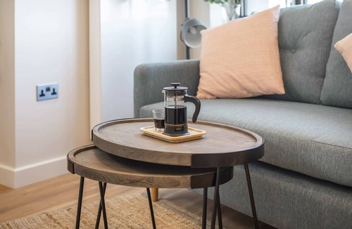 Fairfield Apartment | Roomy Studio | Workspace & Laundry Room | StayCozy