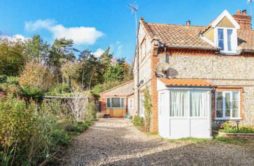 Felbrigg House | Rose cottage