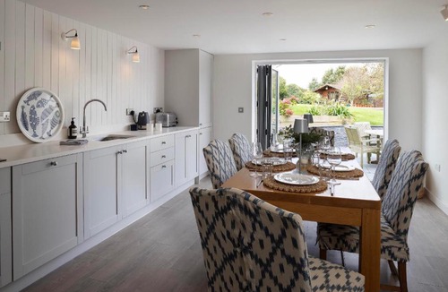 Treburrick House | Rose Cottage