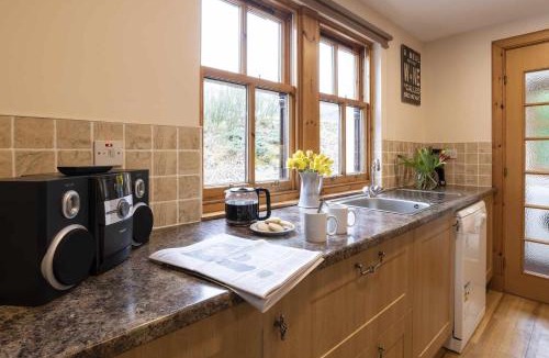 Aviemore House | Rowan Cottage