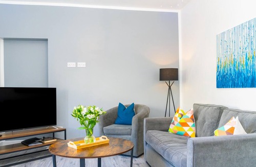 Murthill Apartment | Sandeman by Central Serviced Apartments - 3 Double Beds