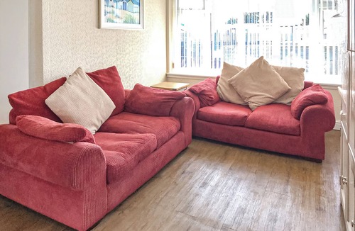 Chapel Saint Leonards Cottage | Sandown Bungalow (Pet)