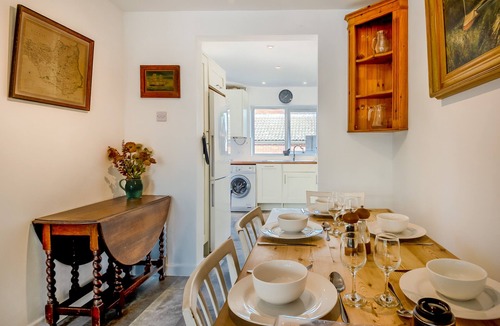 East Runton House | Sandy Lane - Cromer - Three Bedroom House, Sleeps 5
