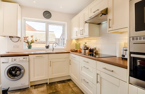 East Runton House | Sandy Lane - Cromer - Three Bedroom House, Sleeps 5
