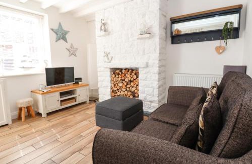Conwy House | Sandy Shell Cottage