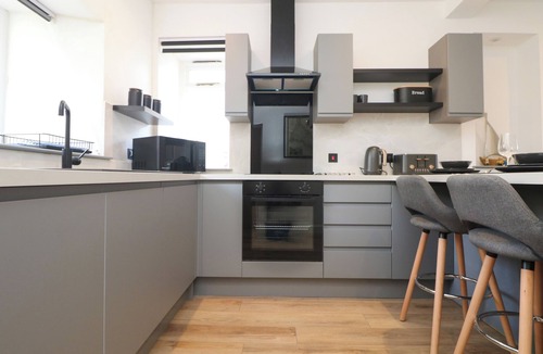 Mullion Cottage | Savoy Bay
