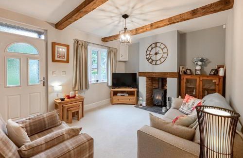 Hinstock House | School Cottage