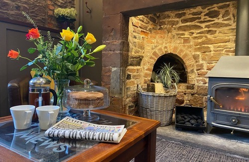 Wing House | Scotch Arms Mews