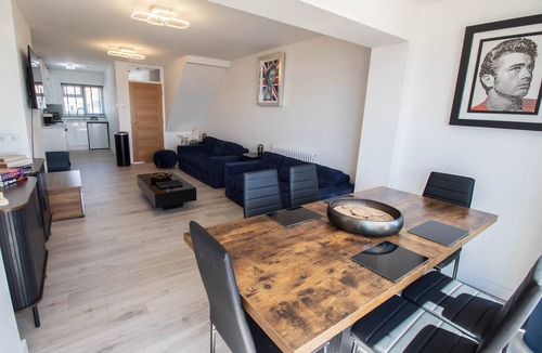 Seaford House | Sea Breeze Beach House