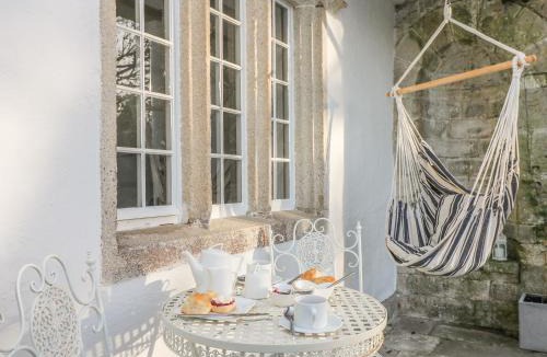Pentewan House | Sea Cliff Cottage
