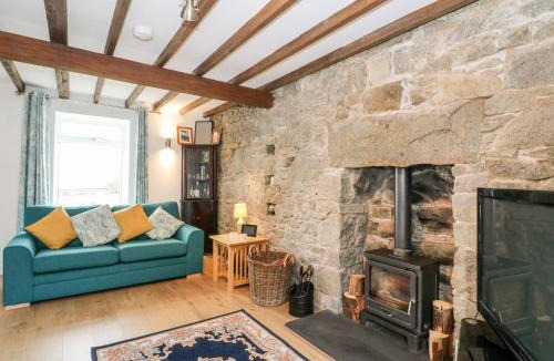 West Laroch House | Sea Otter Cottage