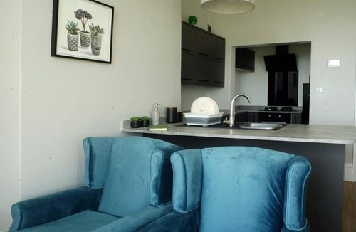 Hastings Apartment | Sea Scape