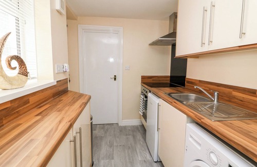 Hornsea Cottage | SEASHELLS, pet friendly, with a garden in Hornsea