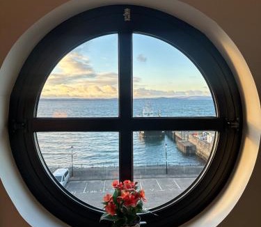 Largs Apartment | Seaside Penthouse 2