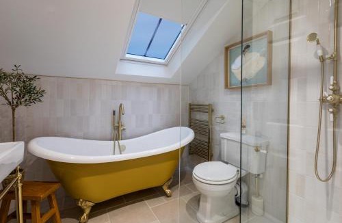 West Cliff House | Seaview
