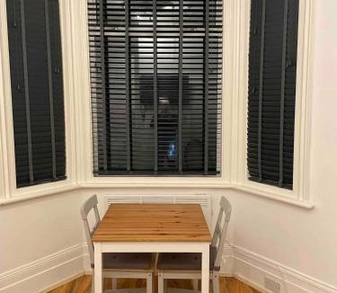 Acton Apartment | Self Contained Studio Flat Acton Central West London