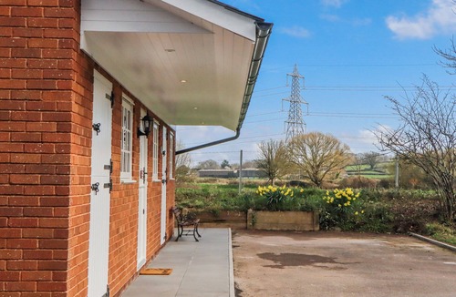 Stoke Canon Cottage | Shamrock