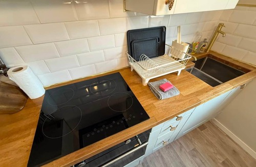 Bailleston House | Shell' Lodge compact 8-bedroom chalet
