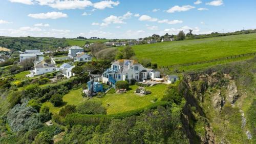 Gorran Haven House | Shepherd's Hut Gorran Haven Panoramic Ocean Views