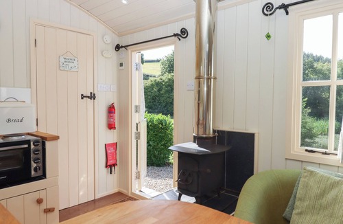 Crediton Cottage | Shepherds Joy