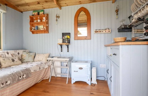 Brazzacott House | Shepherds Retreat, Crackington