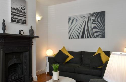 Whitstable House | Shingle Cottage