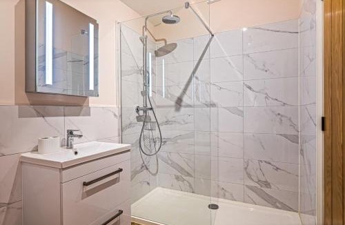 Cuddesdon Apartment | Shippon 1